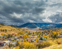 Creede in the Fall (photo by Brandon Jennings)